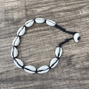 Sea shell bracelet